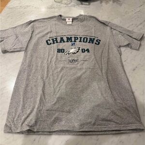 Philadelphia Eagles 2004 champions tee shirt